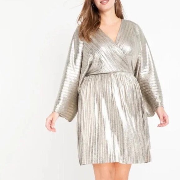 Eloquii NWT Sz 20 Silver Metallic Plisse Wrap Dress Flare Sleeve Cocktail Party‎ - Picture 1 of 14